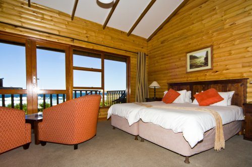 Tsitsikamma - Stromsrivermouth - Accommodation - Chalet 4a
